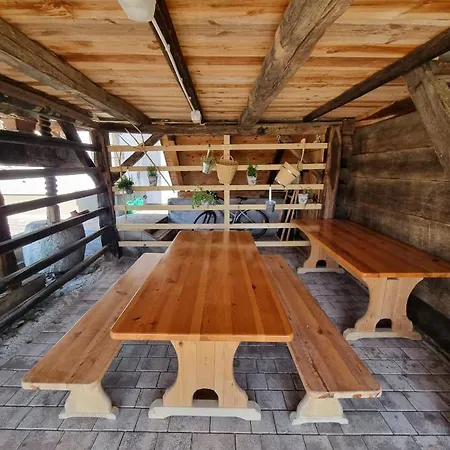 Pocitniska Hisica Zagar Nyaraló