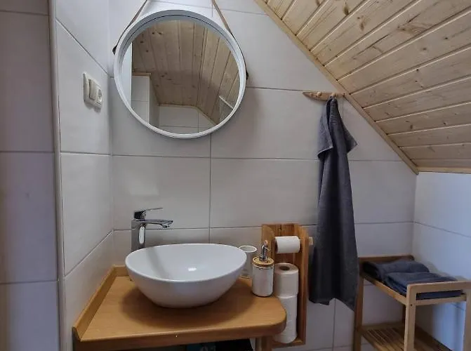 Pocitniska Hisica Zagar