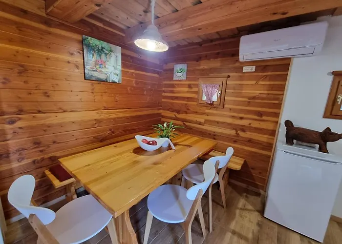 Tatil Evi Pocitniska Hisica Zagar